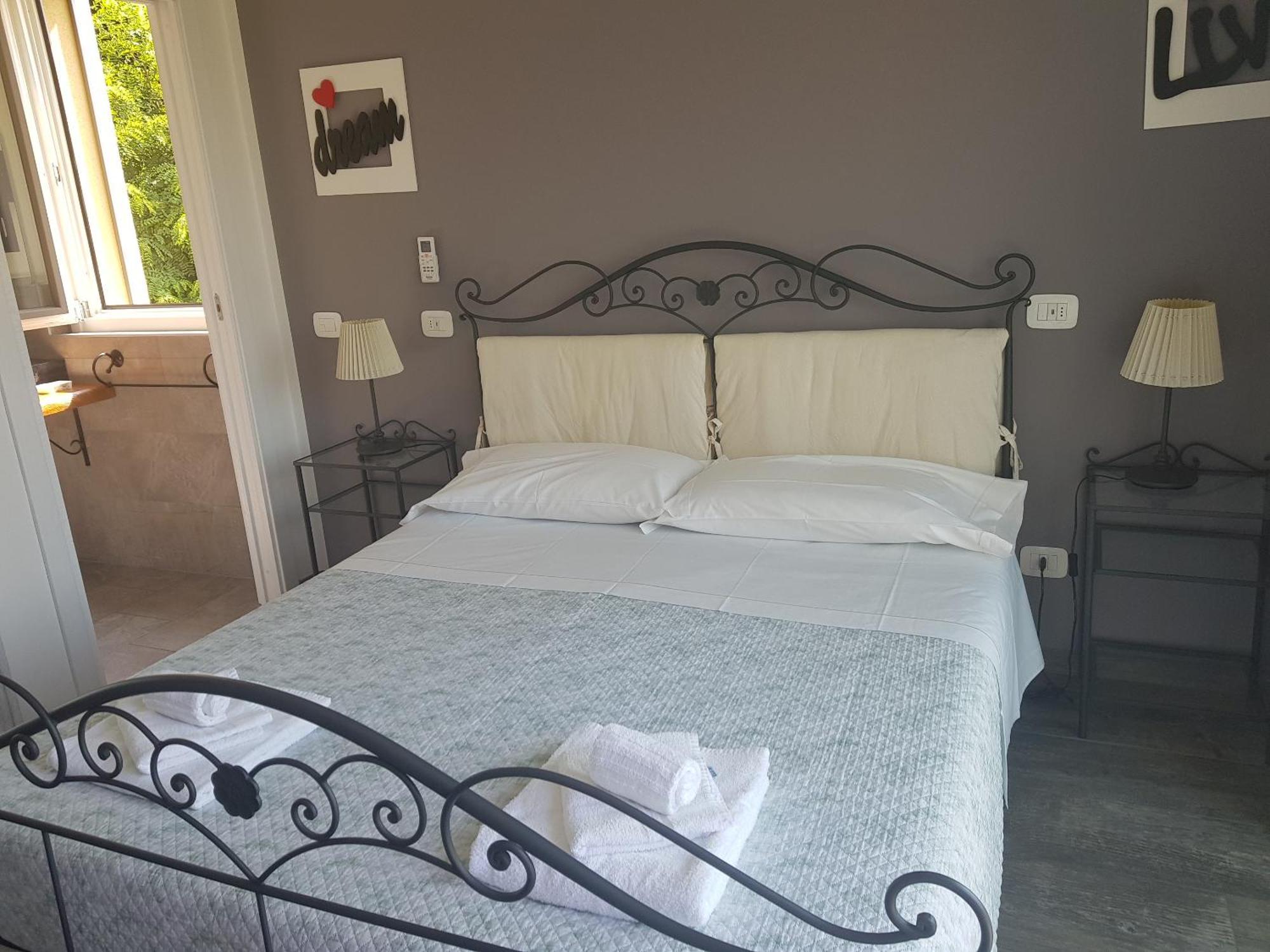 B&B Stella Maggiore 베르바니아 외부 사진