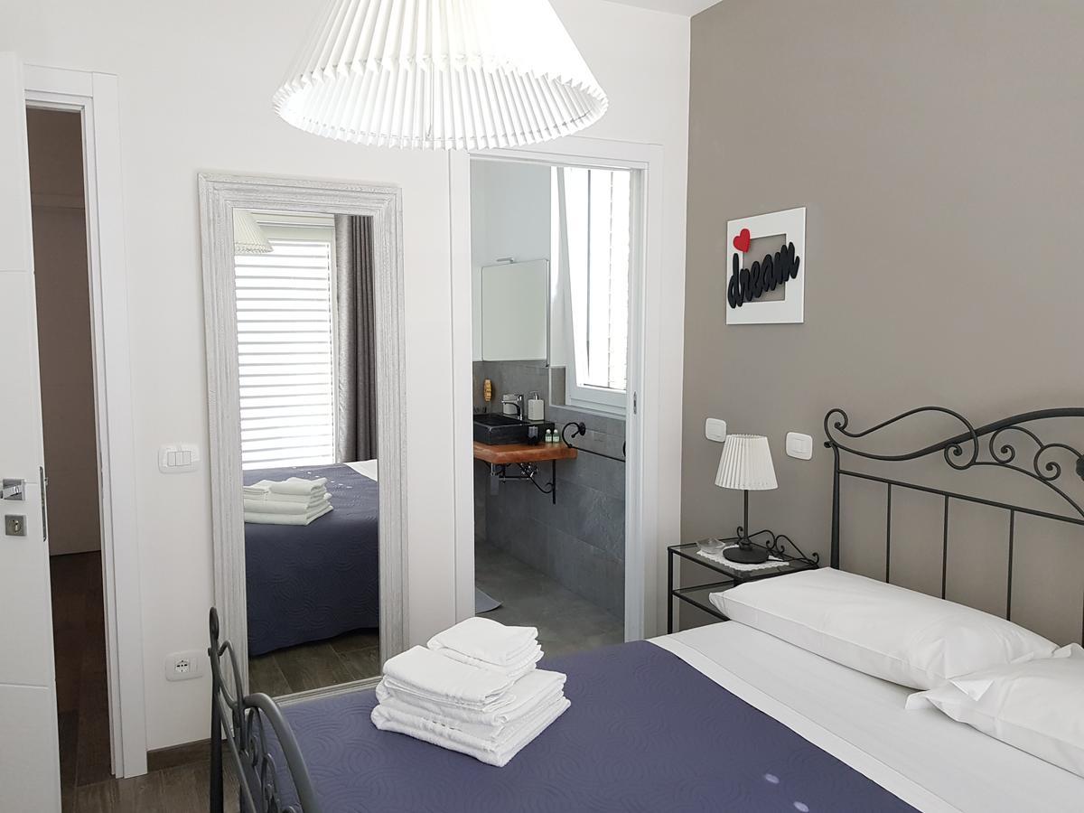 B&B Stella Maggiore 베르바니아 외부 사진